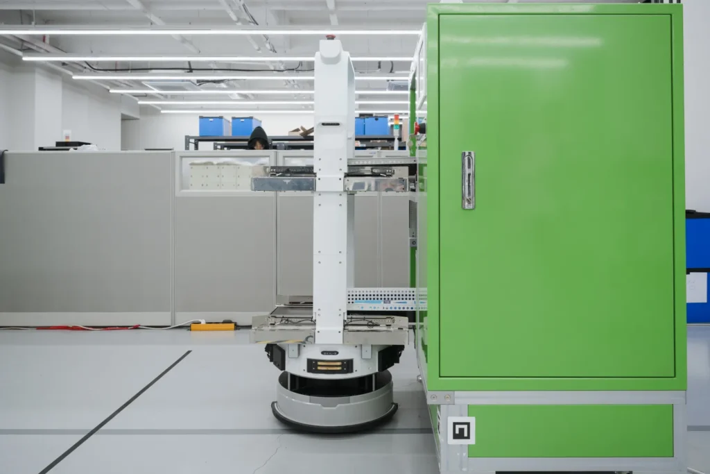 Polaris3D Conveyor-Type AMR